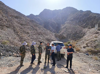 大隊(duì)開(kāi)展安全生產(chǎn)月安全檢查并慰問(wèn)職工